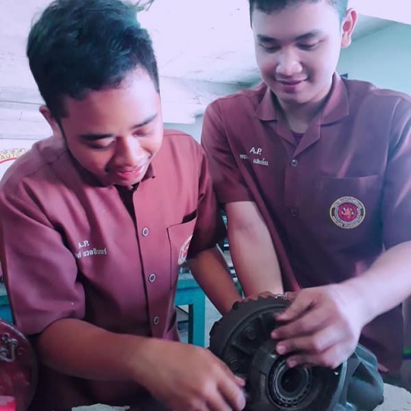 แผนกช่างยนต์ #9