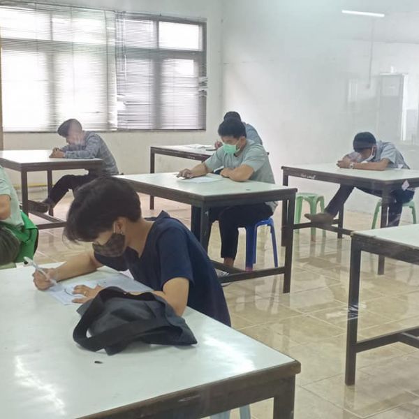 แผนกช่างอิเล็กทรอนิกส์ #183