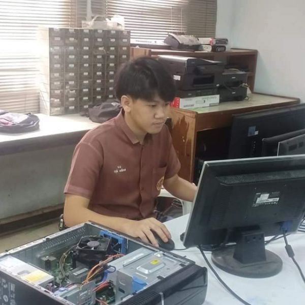 แผนกช่างอิเล็กทรอนิกส์ #48