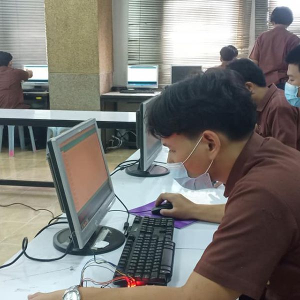 แผนกช่างอิเล็กทรอนิกส์ #137