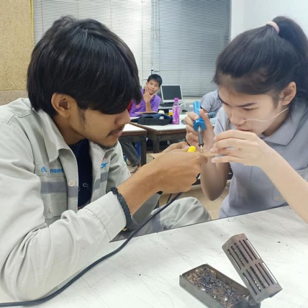แผนกช่างอิเล็กทรอนิกส์ #113