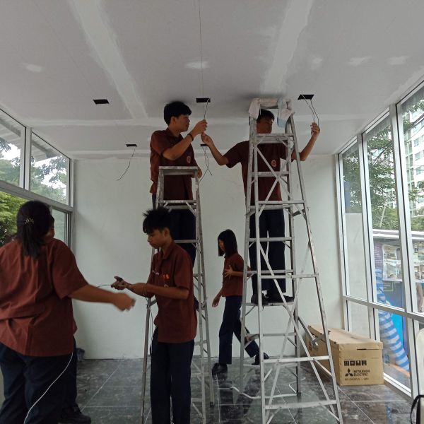 แผนกช่างไฟฟ้ากำลัง #33