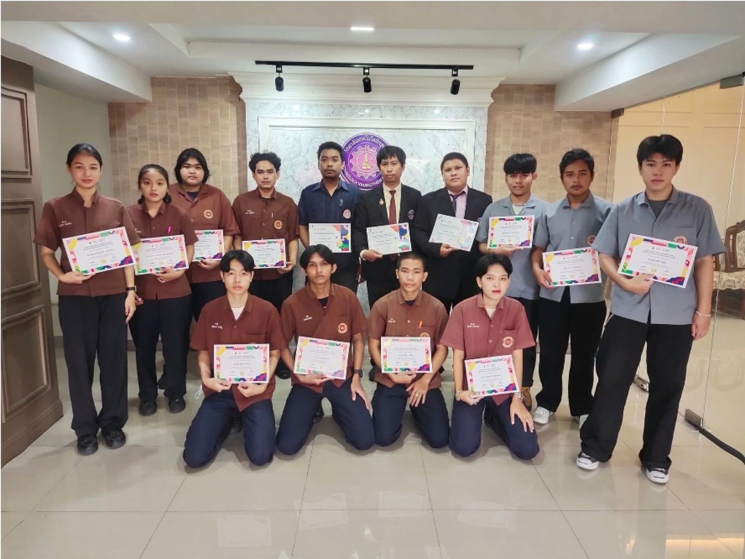 ประกาศนียบัตร The Best Award 2021 จากโครงการพัฒนาศักภาพนักศึกษาอาชีวะ